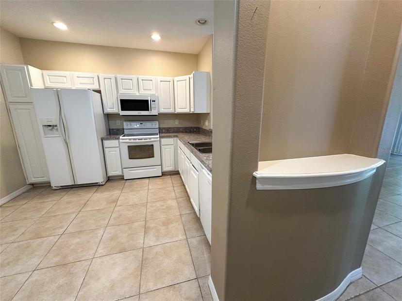 Picture of 6304 Parkside Meadow Drive, Tampa FL 33625