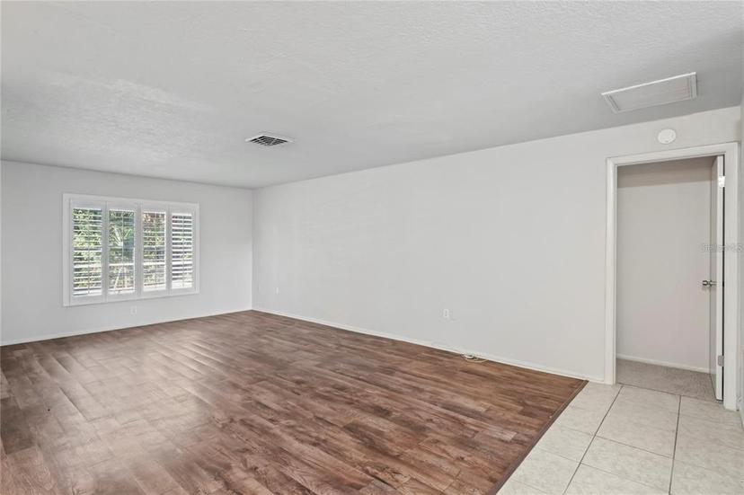 Picture of 4369 Marine Parkway, New Port Richey FL 34652