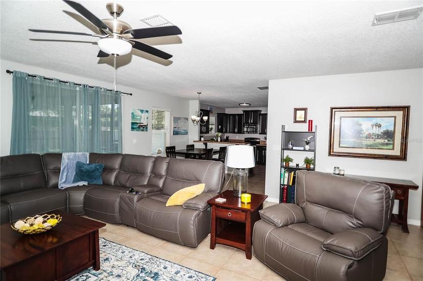 Picture of 4793 Grassy Knoll Drive, Tavares FL 32778