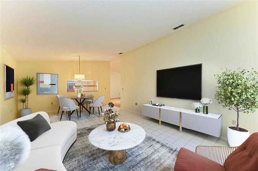 Picture of 4313 Carol Ann Road Unit 20, Sarasota FL 34233