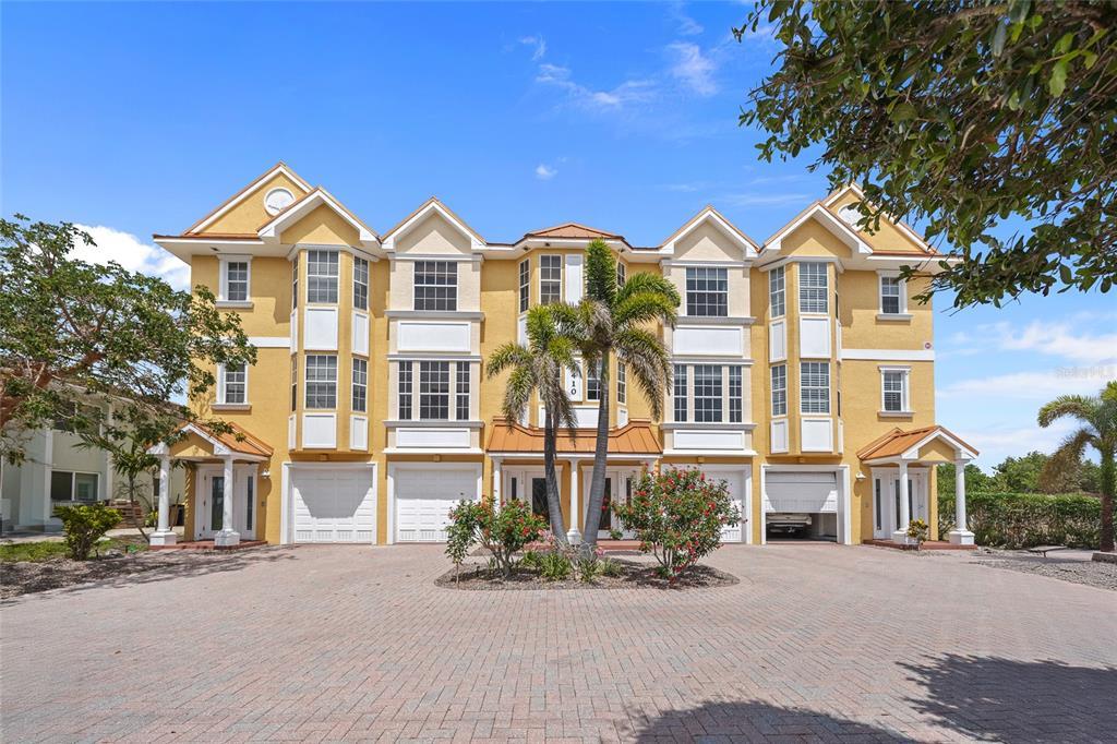 Picture of 1410 Park Beach Circle Unit 113, Punta Gorda, FL 33950