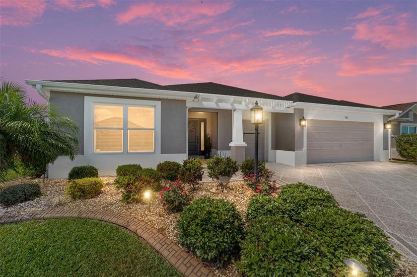Picture of 560 Caputo Court, The Villages FL 32163