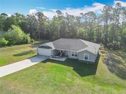 Picture of 9525 SW 200 Court, Dunnellon, FL 34431
