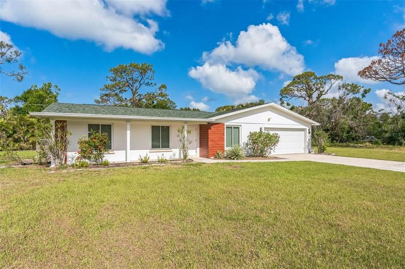 Picture of 1115 Larchmont Drive, Englewood FL 34223