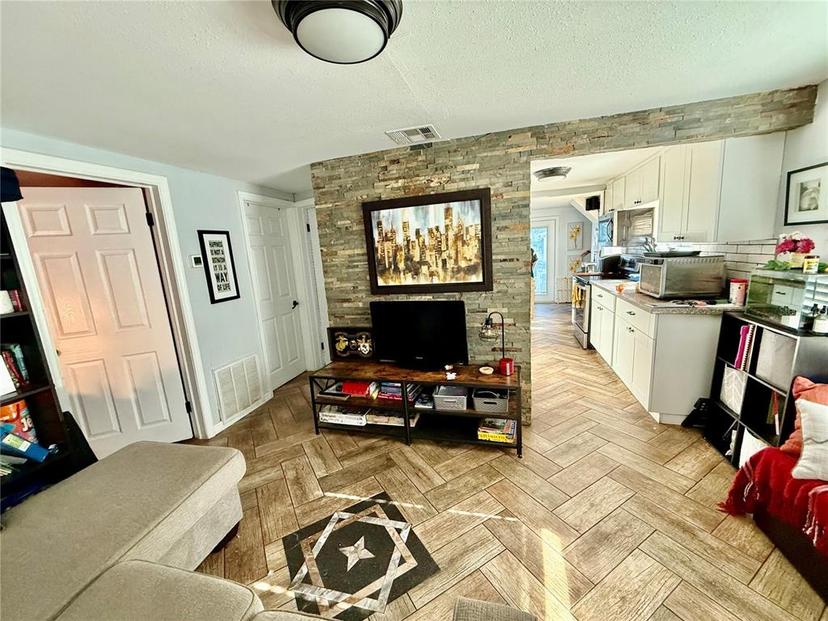 Picture of 3970 56Th Ave N, St Petersburg FL 33714