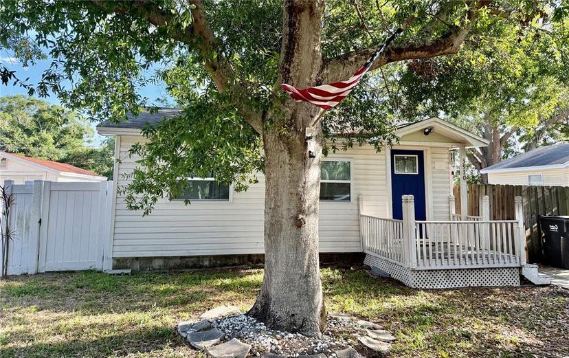 Picture of 3970 56Th Ave N, St Petersburg FL 33714