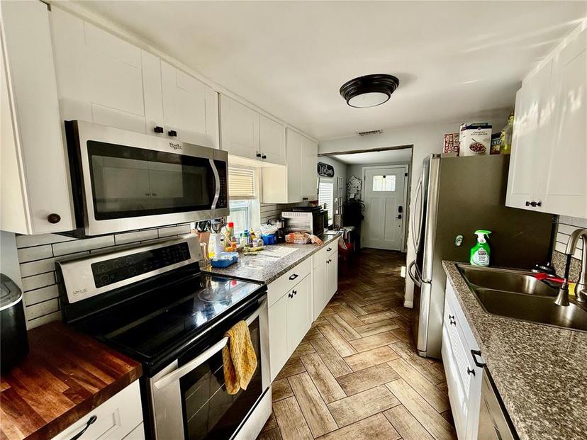 Picture of 3970 56Th Ave N, St Petersburg FL 33714