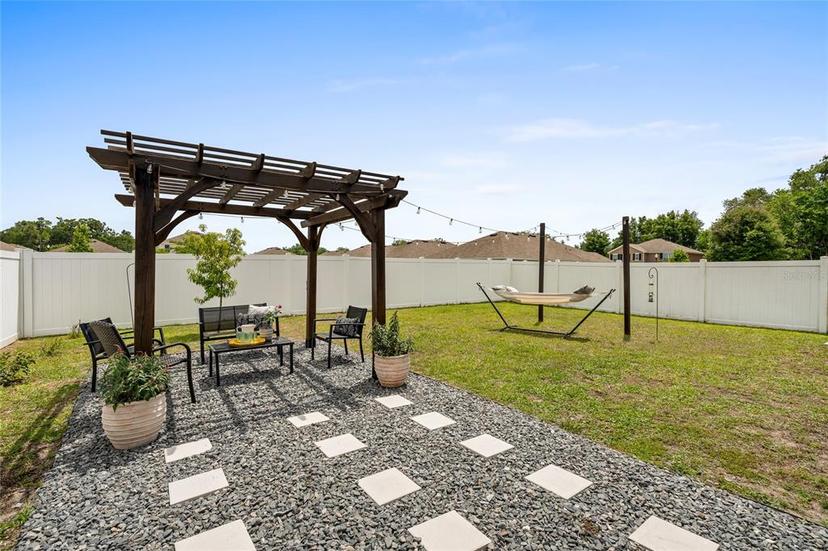 Picture of 883 NW 251St Drive, Newberry FL 32669