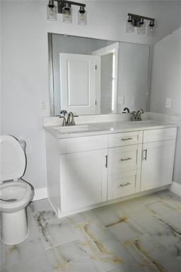 Picture of 2504 E 28Th Avenue, Tampa, FL 33605