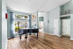 Picture of 633 Lakehaven Circle, Orlando, FL 32828