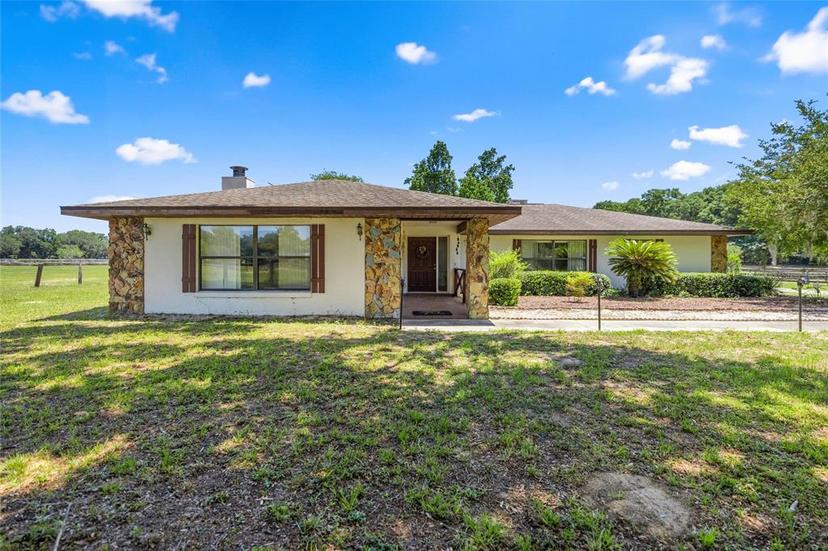Picture of 2275 SW 107Th Place, Ocala FL 34476