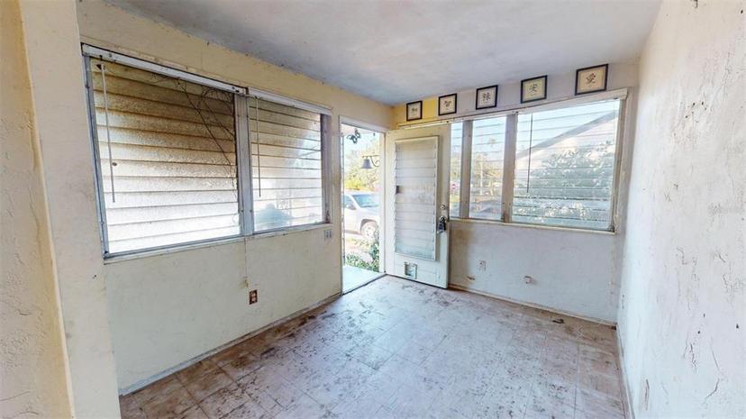 Picture of 5009 12Th Avenue S, Gulfport FL 33707