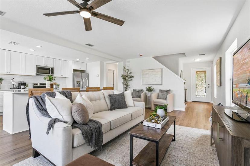 Picture of 7023 Montauk Point Crossing, Bradenton FL 34212