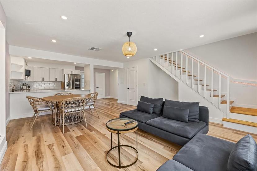 Picture of 1577 Chateaux De Ville Court, Clearwater FL 33764