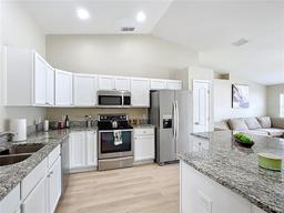 Picture of 1639 Saddlehorn Drive, Lakeland, FL 33810