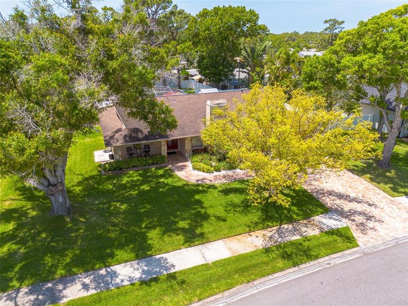 Picture of 2550 Rolling View Drive, Dunedin FL 34698