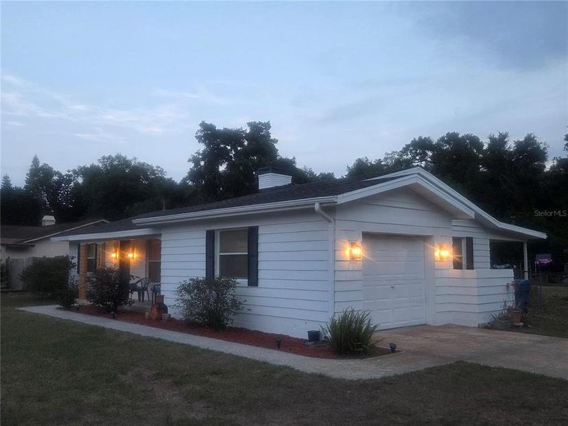Picture of 2204 Poinsettia Drive, Deland FL 32724