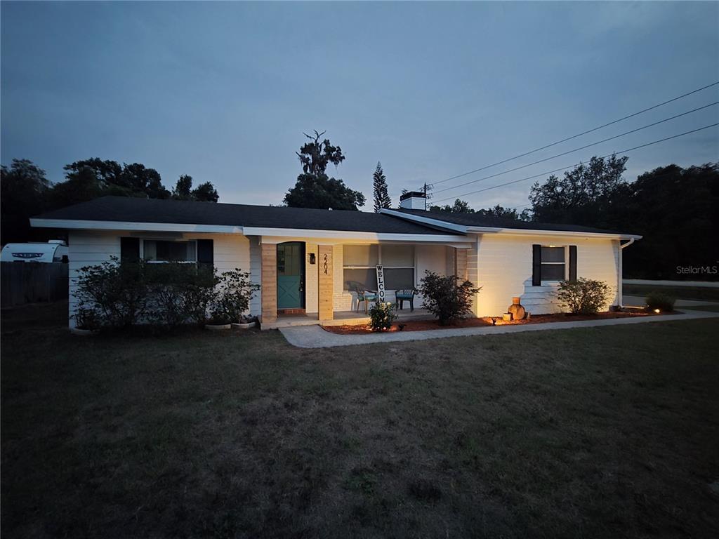 Picture of 2204 Poinsettia Drive, Deland, FL 32724