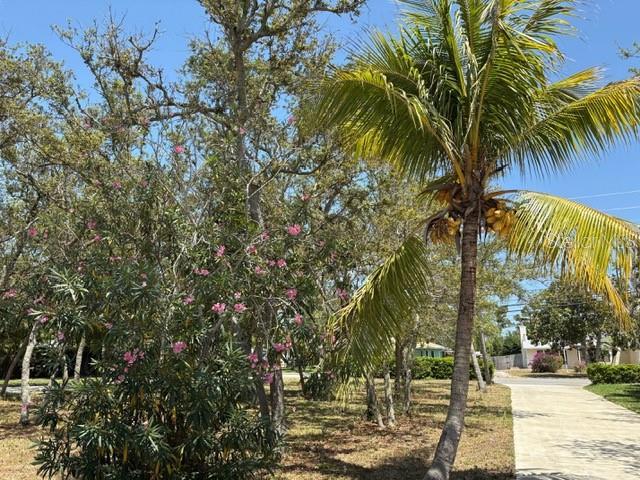 Picture of 1325 Newfound Harbor Dr, Merritt Island FL 32952