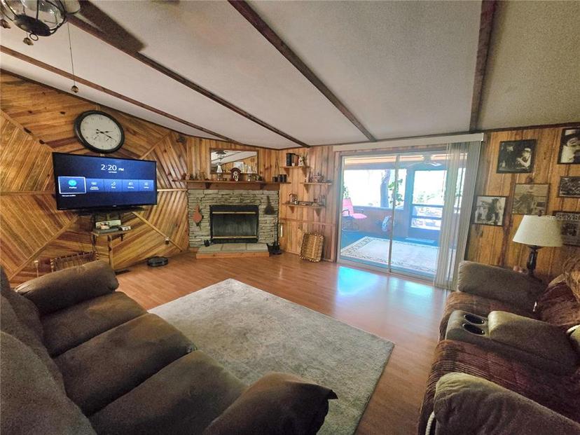 Picture of 16205 SE 119Th Street, Ocklawaha FL 32179