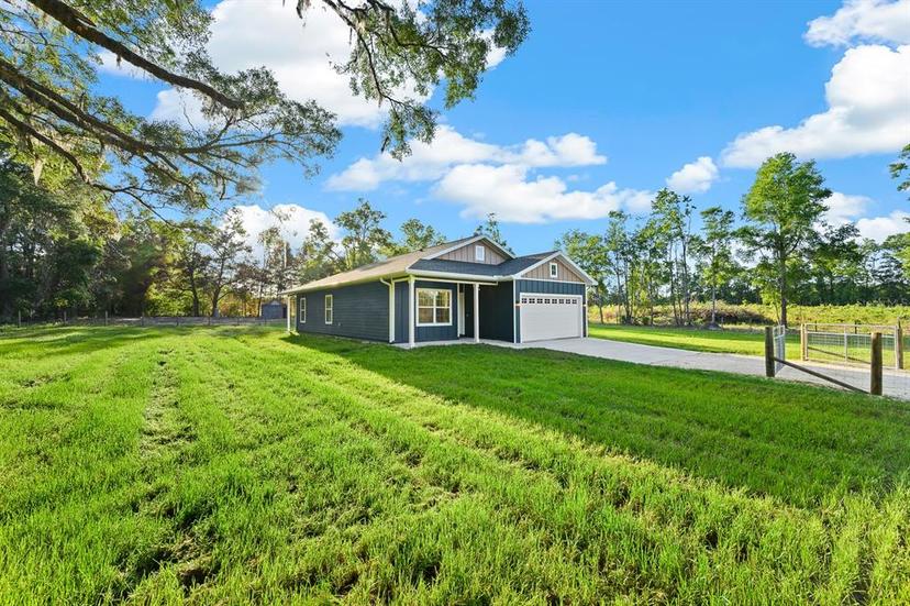 Picture of 1256 SW Scrubtown Road, Fort White FL 32038