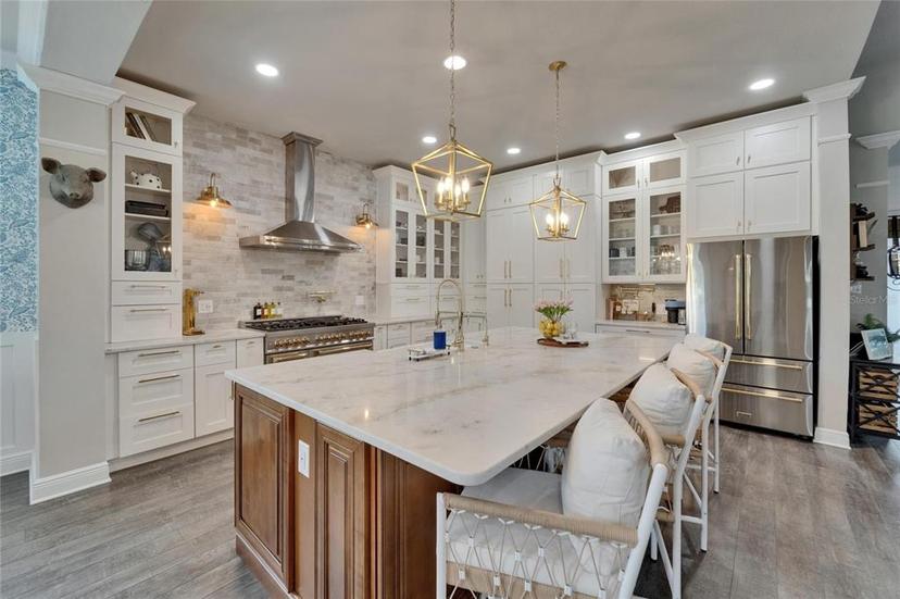 Picture of 14204 Barrington Stowers Drive, Lithia FL 33547