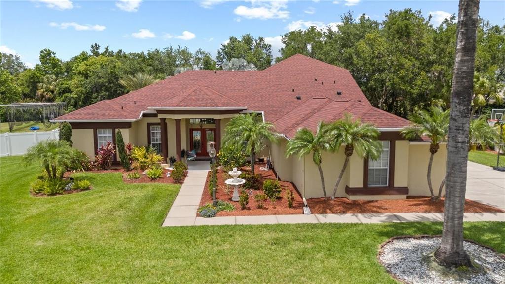 Picture of 2818 Mossy Timber Trail, Valrico, FL 33596