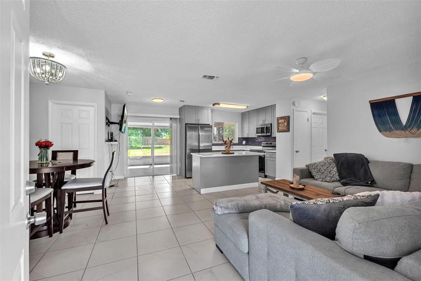 Picture of 3360 Cross Fox Drive, Mulberry FL 33860