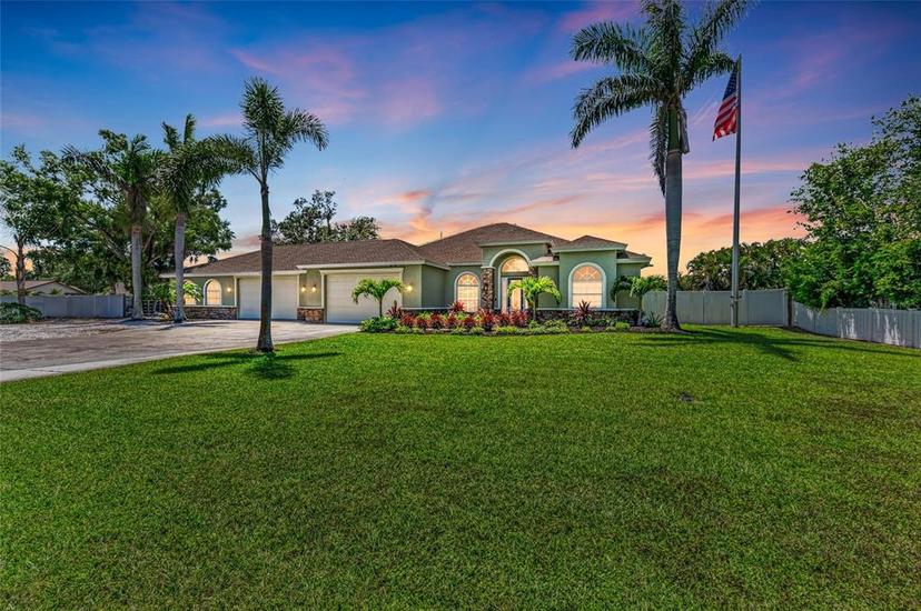 Picture of 7420 Tuttle Avenue, Sarasota FL 34243