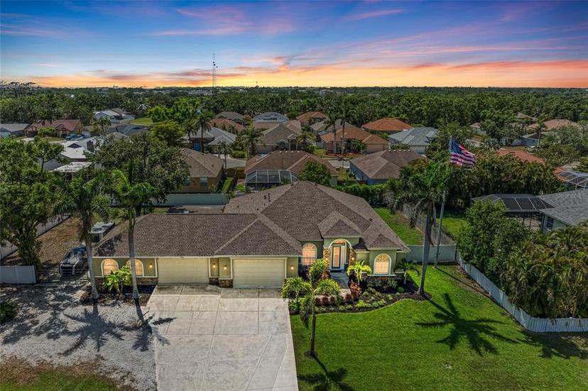 Picture of 7420 Tuttle Avenue, Sarasota FL 34243