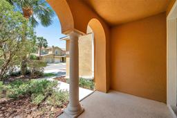 Picture of 11611 Mango Ridge Boulevard, Seffner, FL 33584