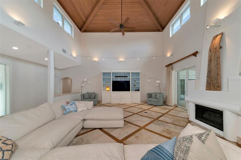 Picture of 4307 Camino Real, Sarasota FL 34231