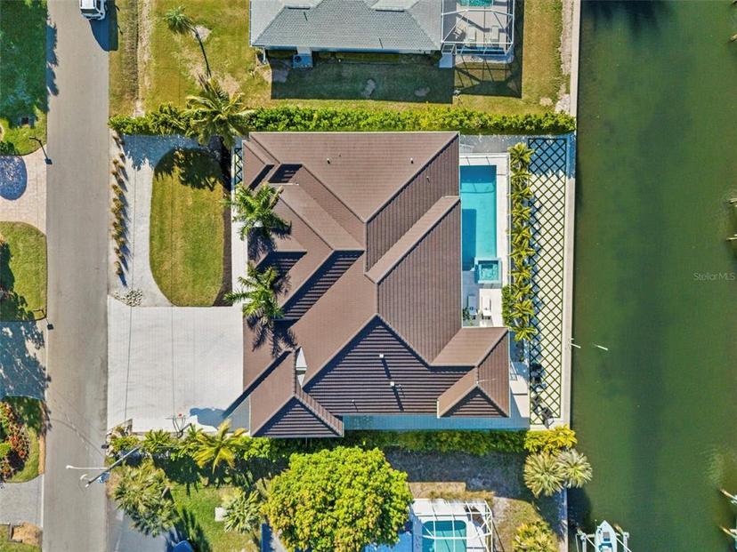 Picture of 1643 Stanford Lane, Sarasota FL 34231