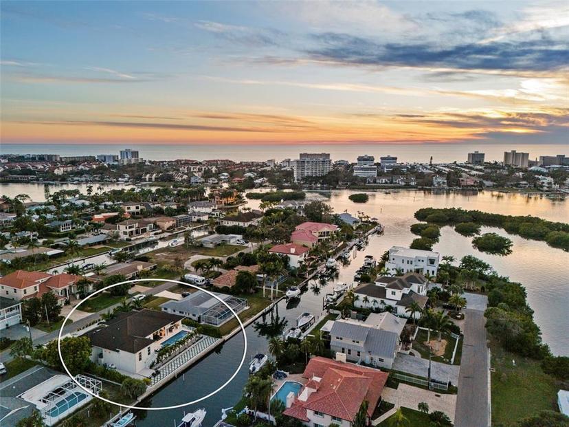 Picture of 1643 Stanford Lane, Sarasota FL 34231