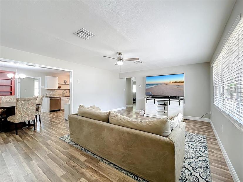 Picture of 398 Rose Street, Umatilla FL 32784