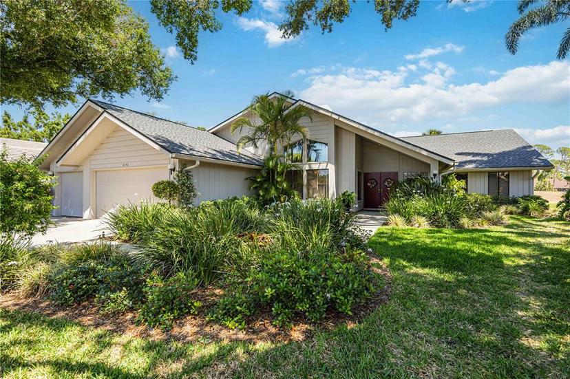 Picture of 8142 Misty Oaks Boulevard, Sarasota FL 34243