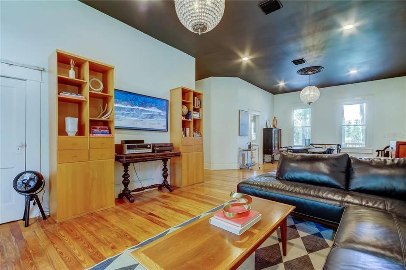 Picture of 6341 Discovery Lane, Land O Lakes FL 34638