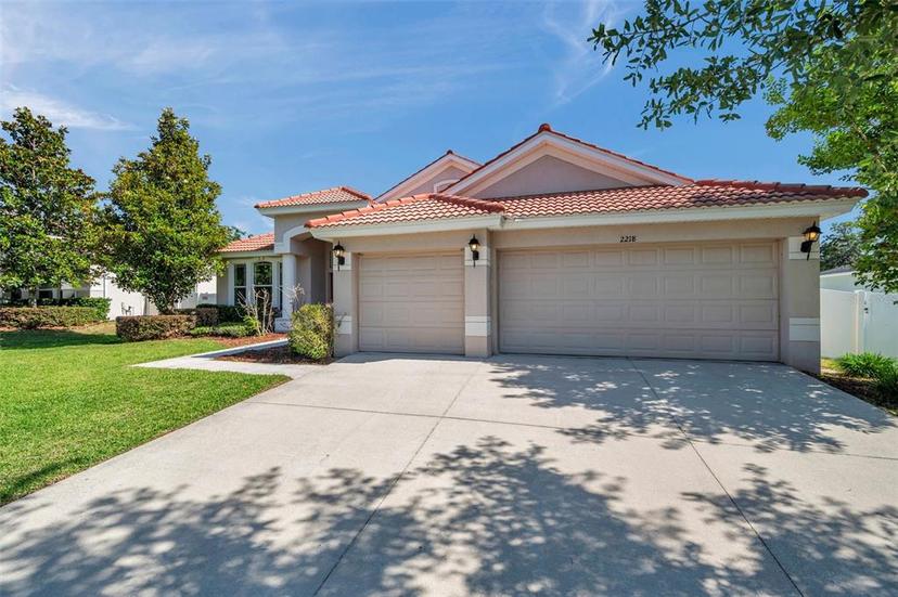 Picture of 2218 Valterra Vista Way, Valrico FL 33594