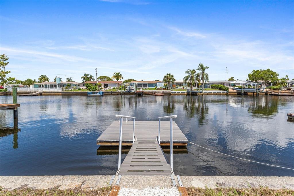 Picture of 12700 5Th Isle, Hudson, FL 34667