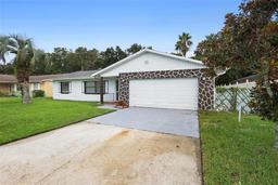 Picture of 10140 Bridlewood Avenue, Orlando, FL 32825