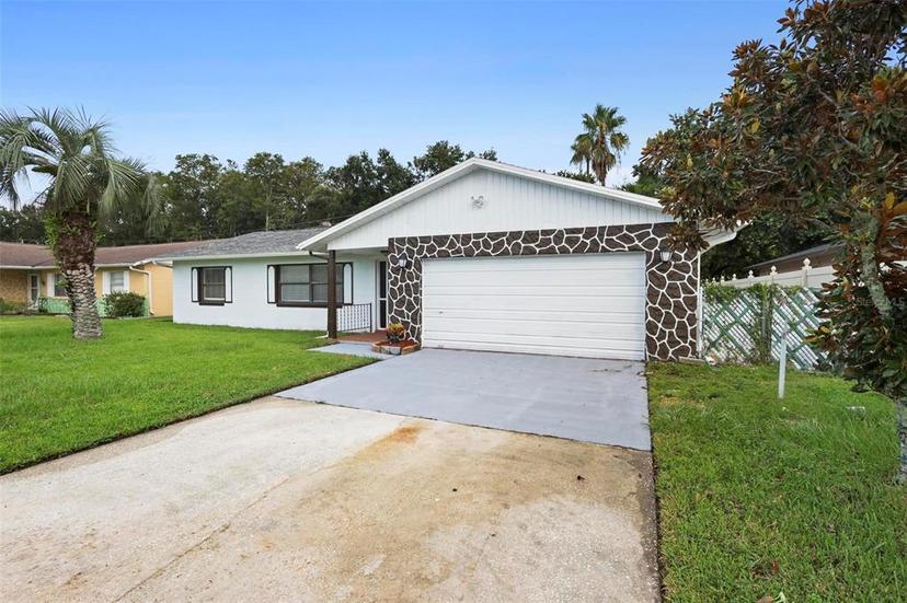 Picture of 10140 Bridlewood Avenue, Orlando FL 32825