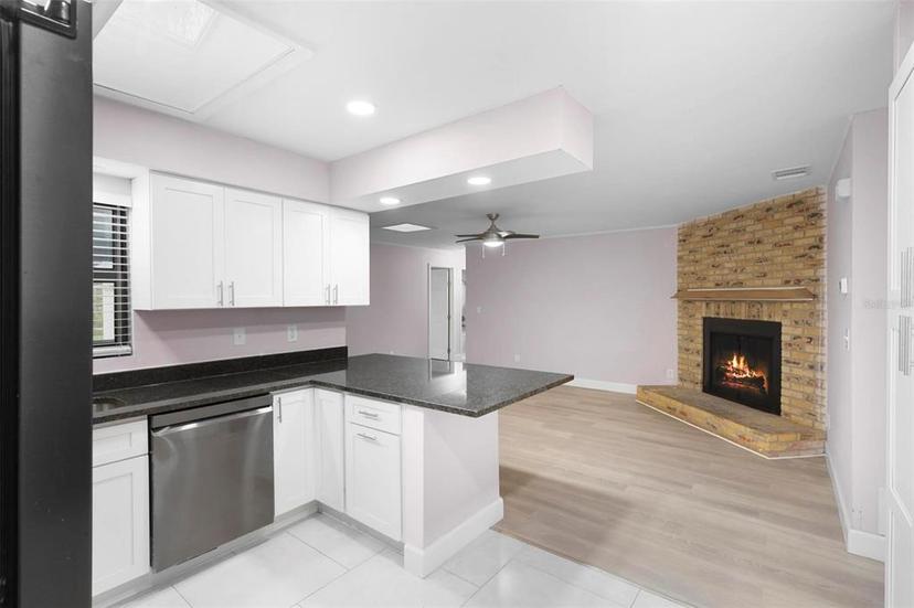 Picture of 10140 Bridlewood Avenue, Orlando FL 32825