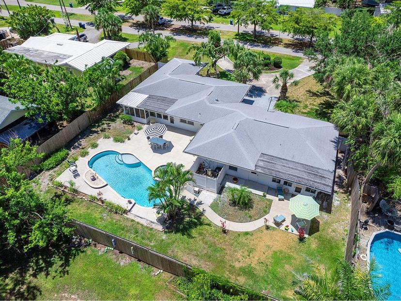 Picture of 607 Bay Point Avenue, Nokomis FL 34275