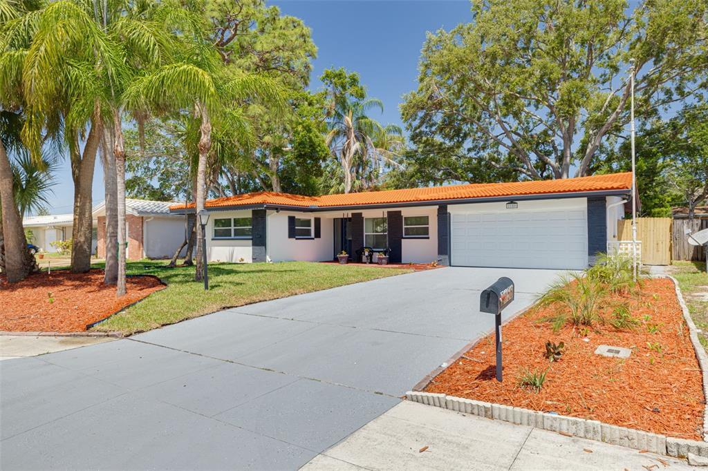 Picture of 2156 Greenbriar Boulevard, Clearwater, FL 33763