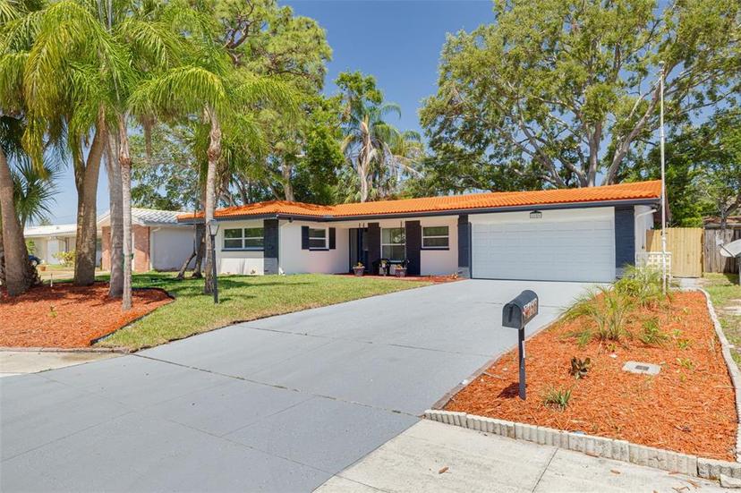 Picture of 2156 Greenbriar Boulevard, Clearwater FL 33763