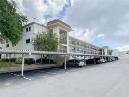 Picture of 1375 Doolittle Lane Unit 101, Dunedin, FL 34698