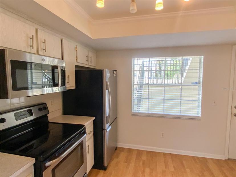 Picture of 1375 Doolittle Lane Unit 101, Dunedin FL 34698