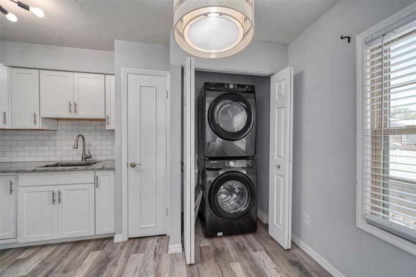 Picture of 525 Georgetown Drive Unit D, Casselberry FL 32707