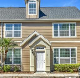 Picture of 5531 Rosehill Road Unit 204, Sarasota, FL 34233