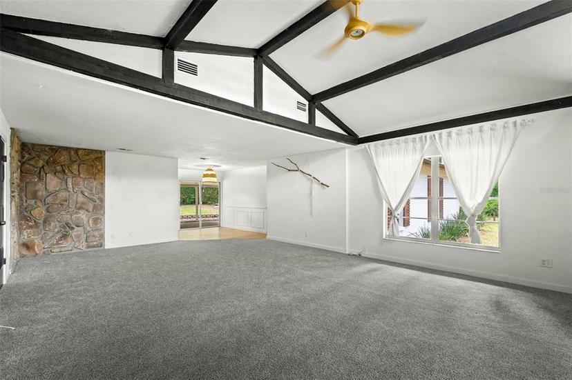 Picture of 573 SE 4 Avenue, Melrose FL 32666